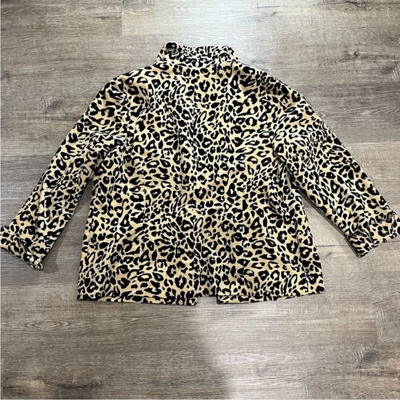 Chico’s Leopard Velveteen Jacket - Picture 4 of 8